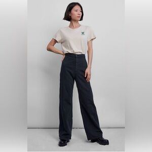 LEVI'S® WELLTHREAD®
RIBCAGE WIDE LEG
JEANS